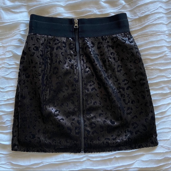 Sequin Leopard Print skirt - Picture 5 of 5